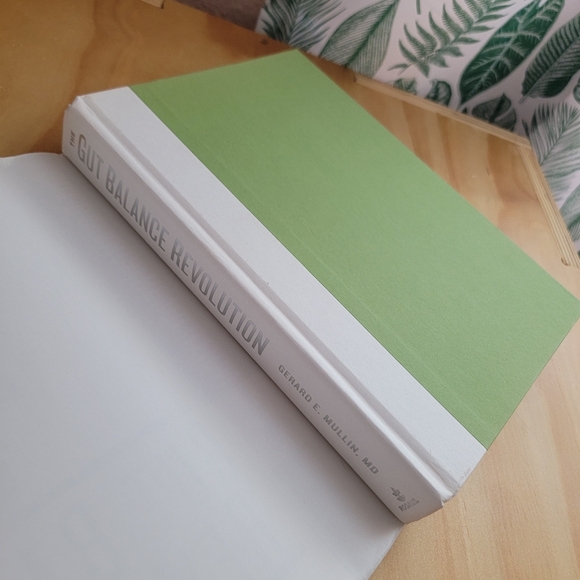 The Gut Balance Revolution Health Nutrition Diet Science Wellness Book Hardcover - Picture 3 of 10